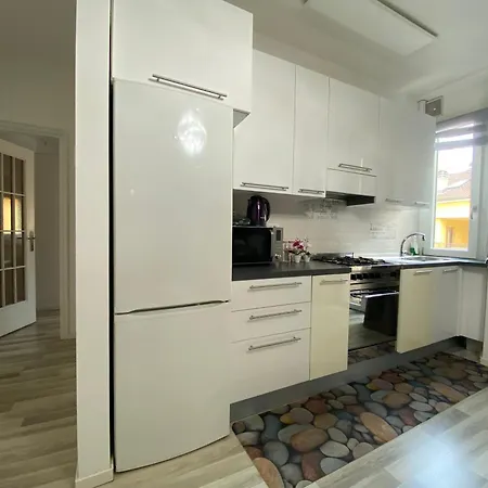 Lugano S&s Home, Moderna E Tranquilla, Vicino Al Centro Di Milano, Con Parcheggio Gratuito Esterno Mailand